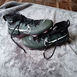 Nike Green and Black Athletic Shoes